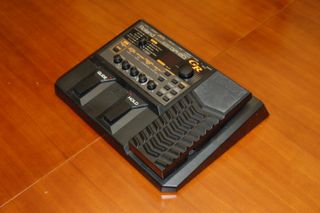 Roland GR-20 Guitarra Sintetizador + Pastilla GK-3