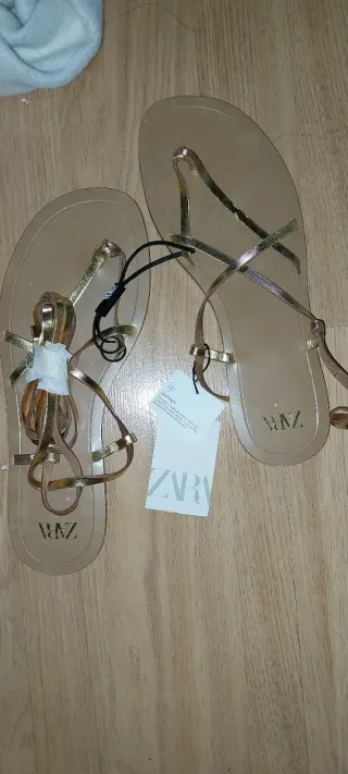 Sandalias Zara Piel Atar Pierna Beige/Oro T40