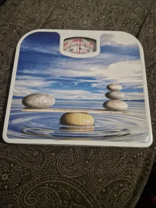 Balanza de Baño Decorativa