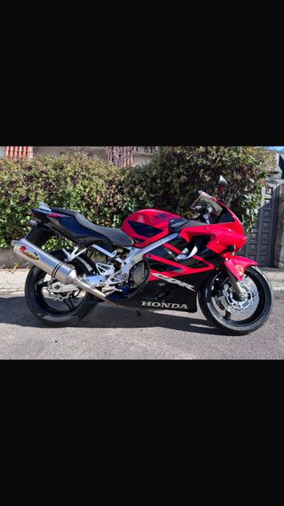 Honda CBR 600 F4