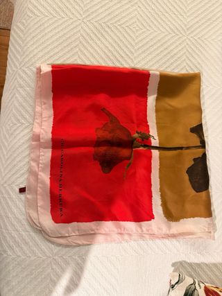 Pañuelo Seda Carolina Herrera Auténtico