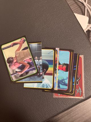 11 Cromos Stranger Things