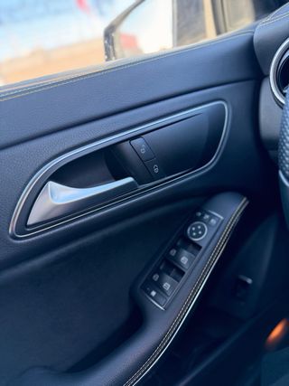 Mercedes benz cla 220 edition 1