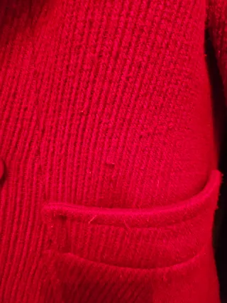 Abrigo Stradivarius Rojo