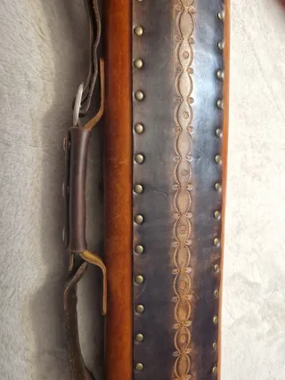 Taquera de cuero para tacos de billar