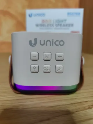 Altavoz y Micrófono Karaoke Unico RGB