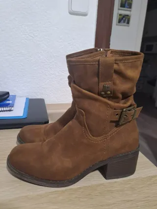 Botines Marrones Talla 39