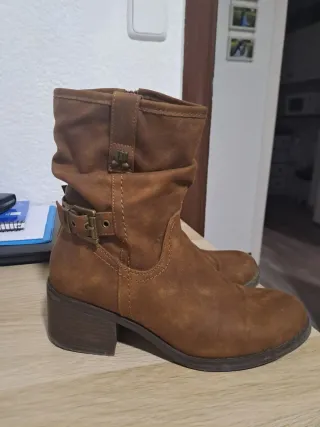 Botines Marrones Talla 39