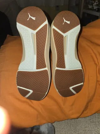 Zapatillas Puma Beige/Dorado