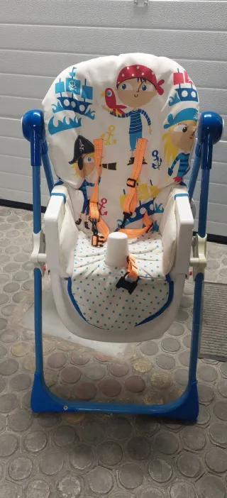 Trona infantil con estampado pirata