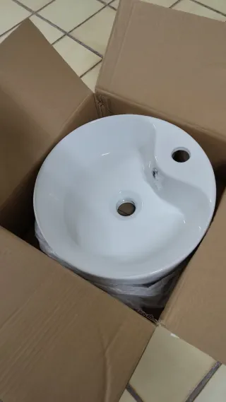 Lavabo de porcelana blanco