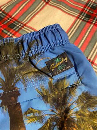 Bañador Superdry Talla M Palmeras y Piscina