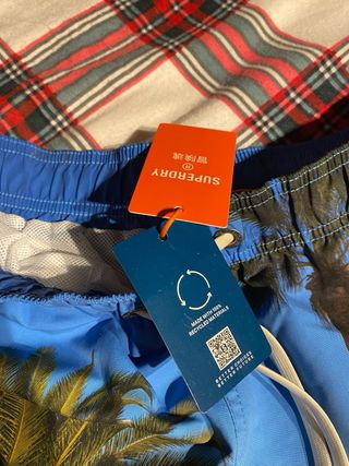 Bañador Superdry Talla M Palmeras y Piscina