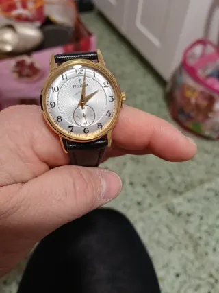 Reloj Festina Dorado y Negro