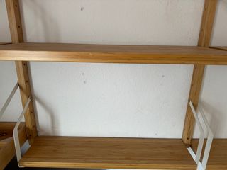 Estantería pared Svalnäs Ikea