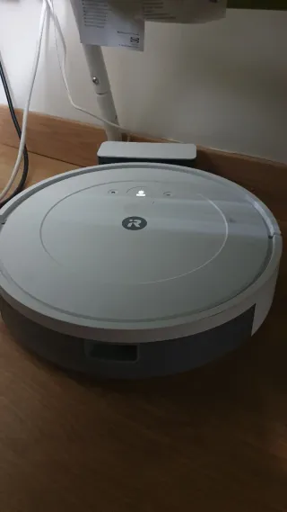 Robot Aspirador iRobot Roomba Combo Essential
