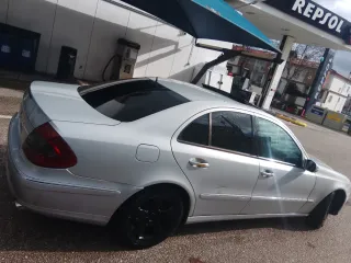 Mercedes-Benz Clase E 2004