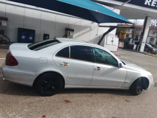 Mercedes-Benz Clase E 2004
