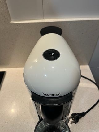 Cafetera Nespresso Vertuo Plus Krups SIN USO