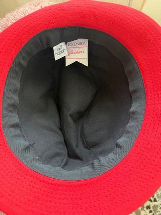 Cappello Coconuda rosso