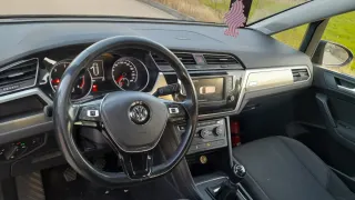 Volkswagen Touran 2016