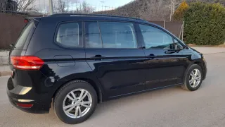 Volkswagen Touran 2016