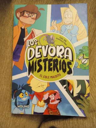 Los Devoramisterios 1 - La mansión infinita