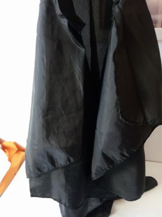 Capa y tijera peluquería