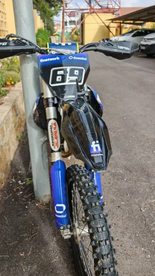 Husqvarna FC 250 motocross