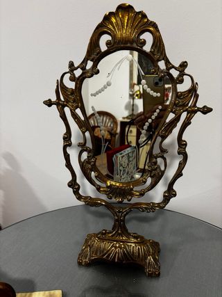 Espejo de sobremesa vintage dorado