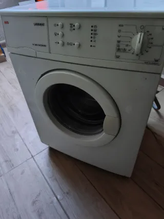 Lavadora AEG LW1000