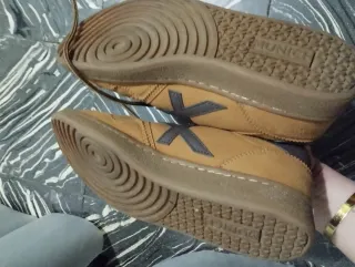 Zapatos Munich Talla 38 Mostaza