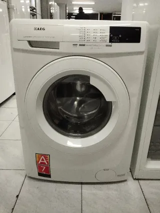 PACK NEVERA FAGOR Y LAVADORA AEG 7 kg