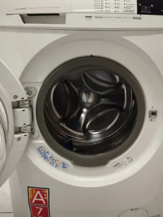 PACK NEVERA FAGOR Y LAVADORA AEG 7 kg