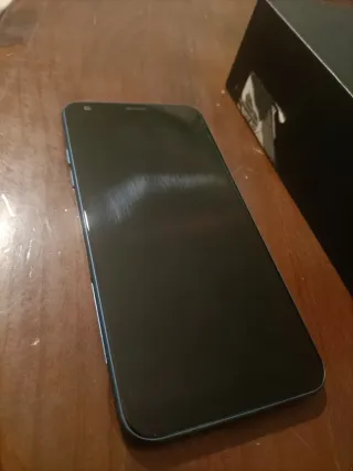 LG Q7 Azul