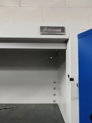 Armario Metálico Azul y Blanco