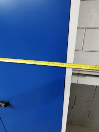 Armario Metálico Azul y Blanco