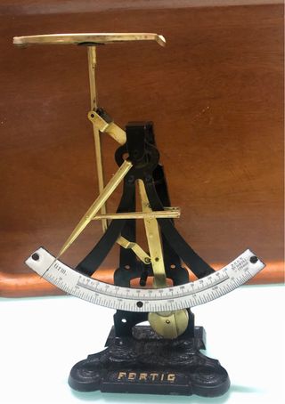 Balanza pesa cartas antigua Fertig