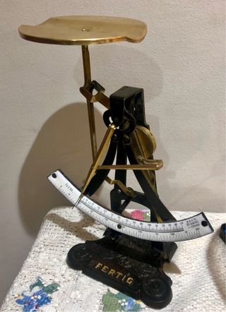 Balanza pesa cartas antigua Fertig