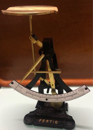 Balanza pesa cartas antigua Fertig