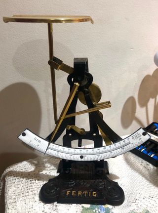 Balanza pesa cartas antigua Fertig