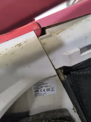 Cortacésped, cortasetos y desbrozadora