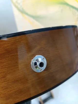 Guitarra Yamaha CX40 con funda y pie