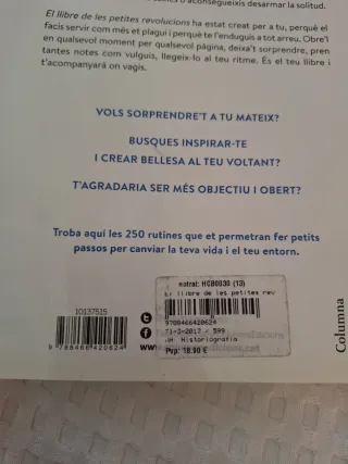 El llibre de les petites revolucions