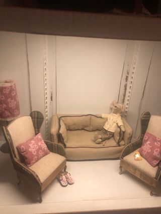 Sofá miniatura de tela