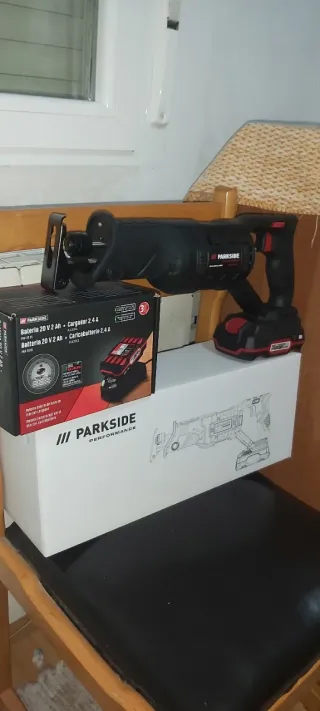 Sierra Sable Parkside 20V + Batería + Cargador