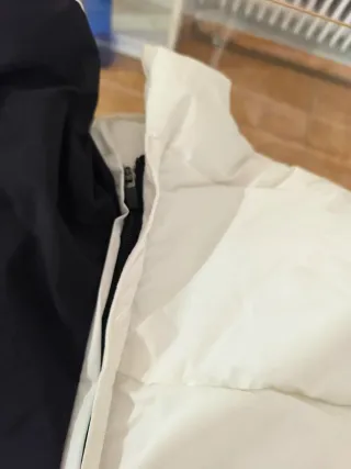 Chaqueta Superdry Talla XL Hombre Blanca y Negra