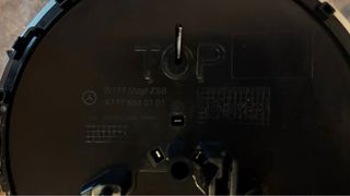 Insignia Mercedes Benz Clase A. Diámetro 19 cm.