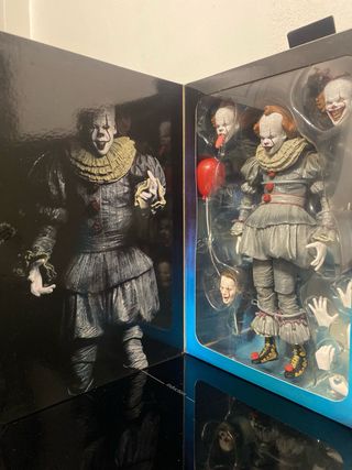 NECA IT Chapter Two Pennywise Action Figure