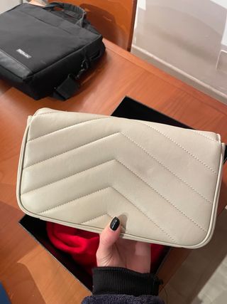 Yves Saint Laurent Lou Lou piccola beige